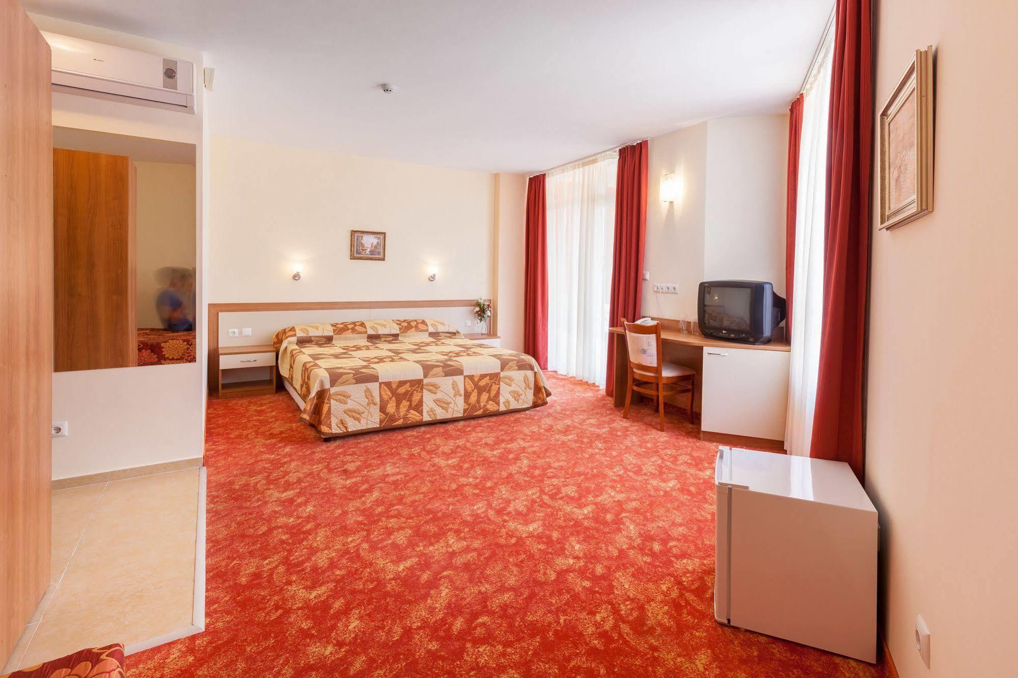 Hotel Riagor ซันนีบีช ภายนอก รูปภาพ